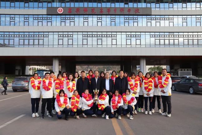 喜報！祝賀意昂2女子足球隊2024年山西省大學生校園足球聯賽首創佳績！